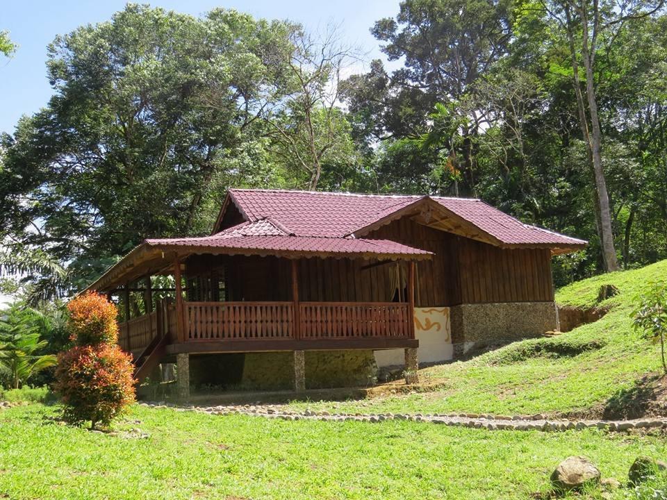Отель Batu Kapal Jungle Houses Берастаги Экстерьер фото